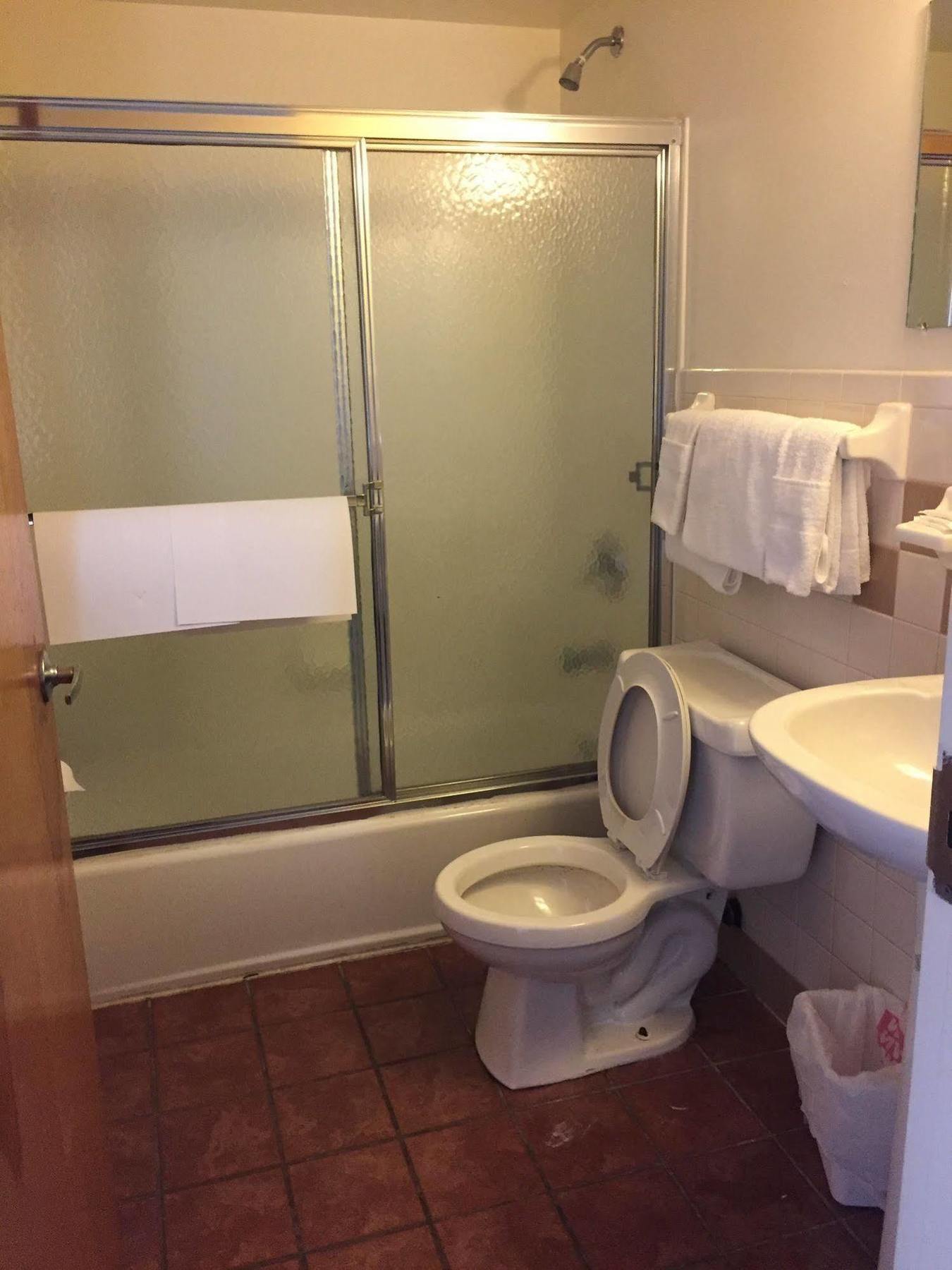 Hudson Plaza Motel Bayonne Джерси-Сити Экстерьер фото